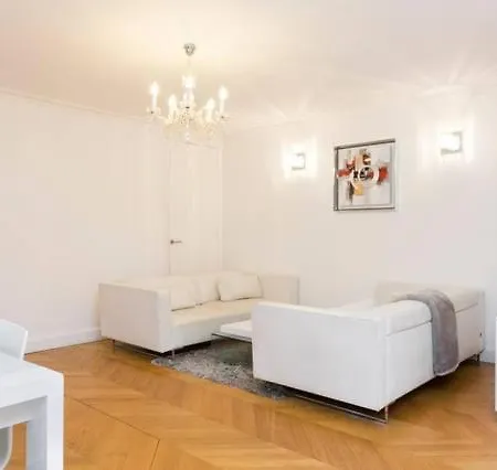 Luxury Arch Of Triumph And Champs Elysees Flat * Párizs